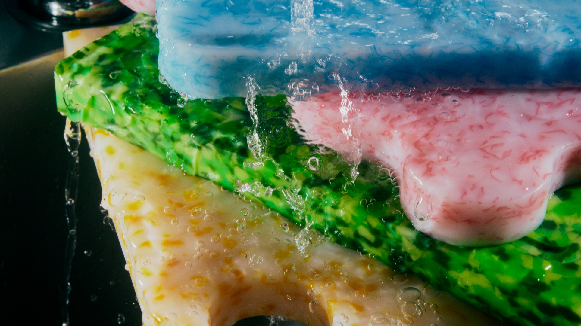 slider image slider_item_KCAzVV